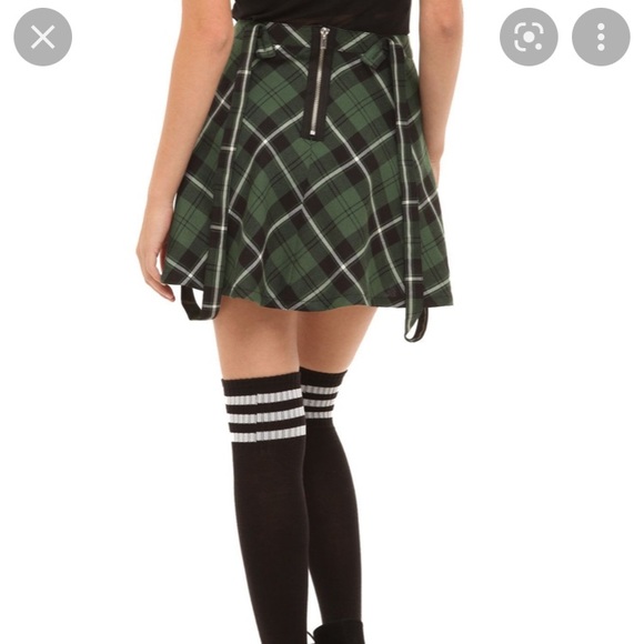 Roal Bones Green Plaid Skirt - Picture 3 of 5